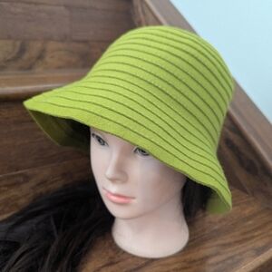 Y2K Club  Monaco Bucket Hat 100% Wool, OS Lime Green
